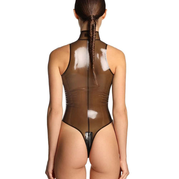 Body ANOESES en latex translucide avec zip frontal et col montant, porté sur fond blanc, lignes graphiques et finitions contrastées, sélection Brigade Mondaine Paris.