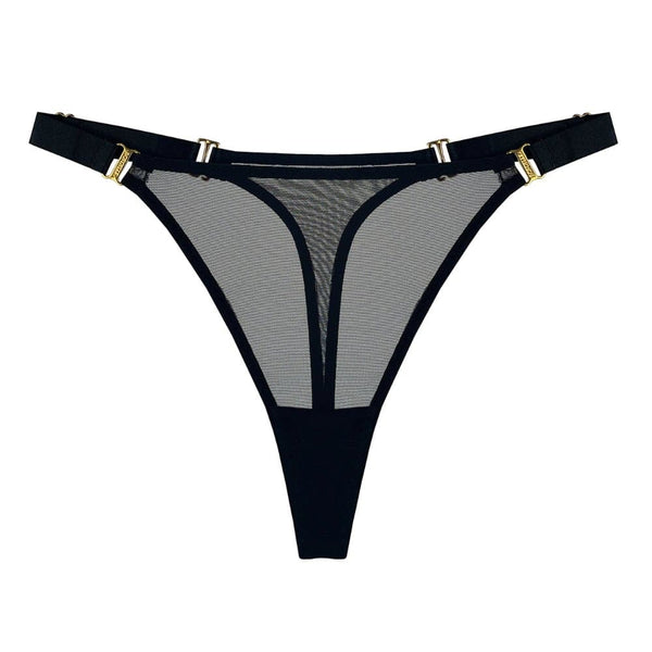 String BORDELLE Signature Mesh porté de trois-quarts, en tulle transparent avec ceinture elastique fine et finitions métalliques dorées, disponible chez Brigade Mondaine Paris.