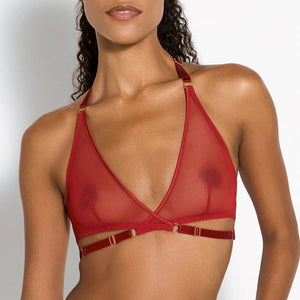 Soutien-Gorge Rouge Brulé en maille douce et transparente élastiques larges en satin bretelles réglables détail sur le dos et sous-bande entièrement réglables pour un ajustement sur-mesure. Fermeture élégante avec des crochets en forme de cygne, plaqués or 24 carats, sur les coutures latérales.