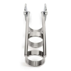 Roulette de Wartenberg à doigts en acier poli avec deux roues crantées et anneaux de maintien, présentée sur fond blanc dans une esthétique minimaliste et professionnelle.