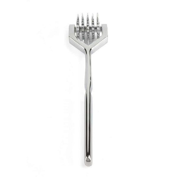 Roulette de Wartenberg en acier inoxydable brillant avec roulettes dentelées, design médical revisité, présentée par Brigade Mondaine Paris sur fond clair.