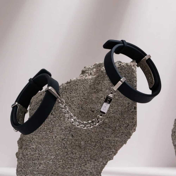 CRAVE - ID-Armbänder Handschellen Silber