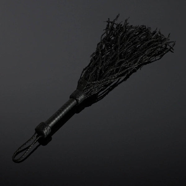 HOUSE of SXN - Spina BDSM-Peitsche aus geflochtenem Leder