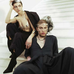 Soutien-gorge invisible transparent avec détails décoratifs et effet seconde peau