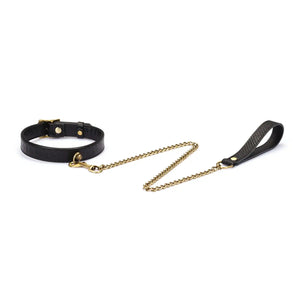 Collier laisse en cuir embossé croco noir LIEBE SEELE avec chaîne dorée et mousqueton, présenté sur fond blanc