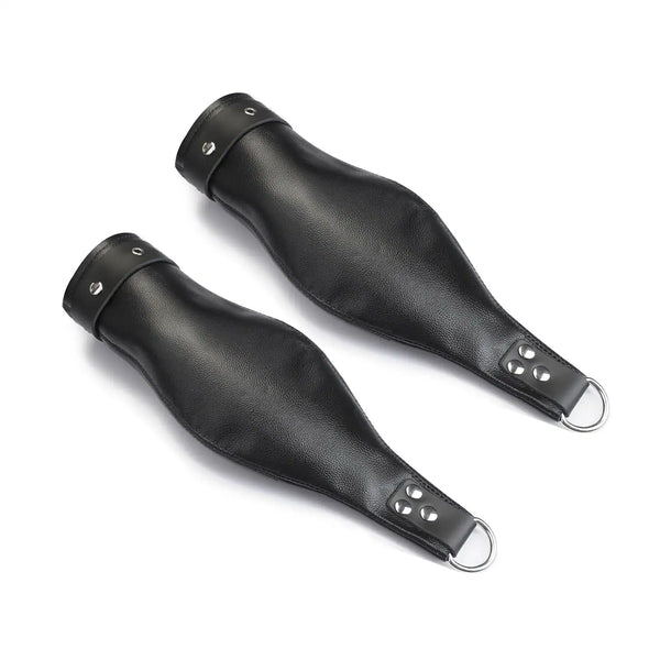 LIEBE SEELE – Leather suspension cuffs