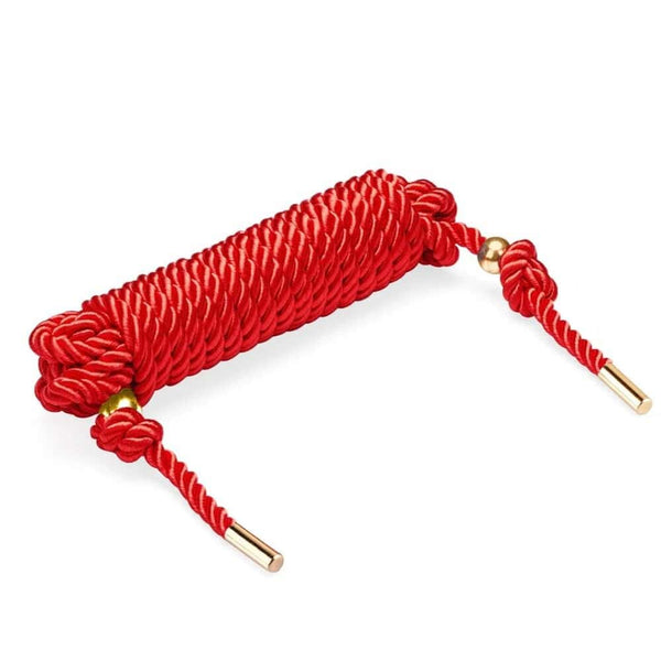 Corde de shibari LIEBE SEELE en polyester et coton, longueur 10 m, diamètre 6 mm. Conçue pour le bondage japonais, offrant souplesse et résistance.