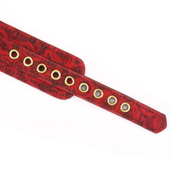 Set collier et laisse Kinbaku Ukiyo-e en cuir suédé d'agneau, élégant et fonctionnel. Confort supérieur et résistance. Fusion entre l’art traditionnel japonais et les jeux BDSM modernes.
