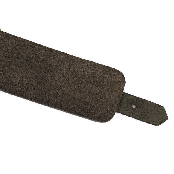 Menottes Samouraï en cuir de vache noir avec quincaillerie plaquée cuivre. Réglables de 18,5 à 24,5 cm, elles garantissent sécurité et luxe. Accessoire de bondage haut de gamme inspiré des samouraïs.