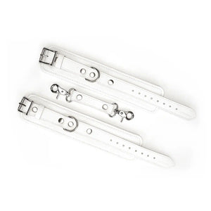 Packshot Menottes Cuir Blanc