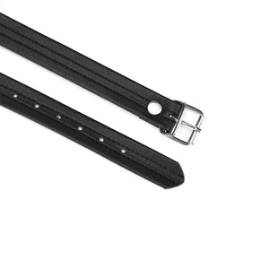 Bâillon-boule respirant de la collection Black Bond, avec une boule en silicone perforée pour un confort optimal. Sangles en cuir recyclé noir, pour une soumission intense et durable.