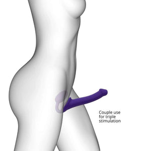 Le strap-on non vibrant, primé en 2019, combine silicone ultra-doux et cou flexible à mémoire de forme pour un confort exceptionnel. Il stimule simultanément le clitoris et le point G grâce à sa partie œuf. Son design ergonomique s’adapte parfaitement à votre anatomie pour une expérience unique. Souple et durable, il garantit une stimulation optimale.