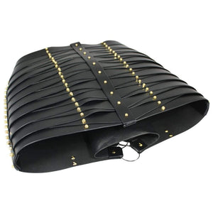 Packshot sur fond blanc de la jupe laced strapped de Una Burke en cuir noir.