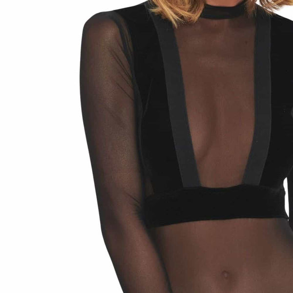 Détail d'une Photo d'une Femme de Devant portant un Body en Résille Noir à Manches Longues