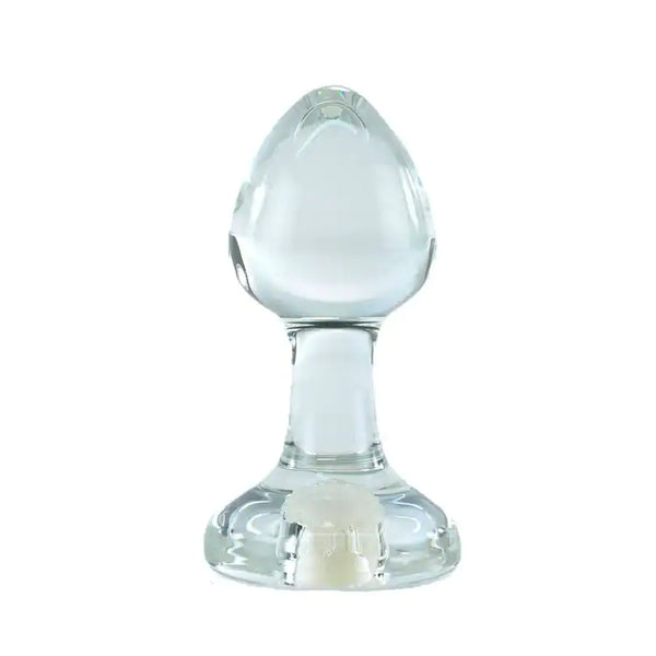 Photographie packshot de plug transparent sur fond