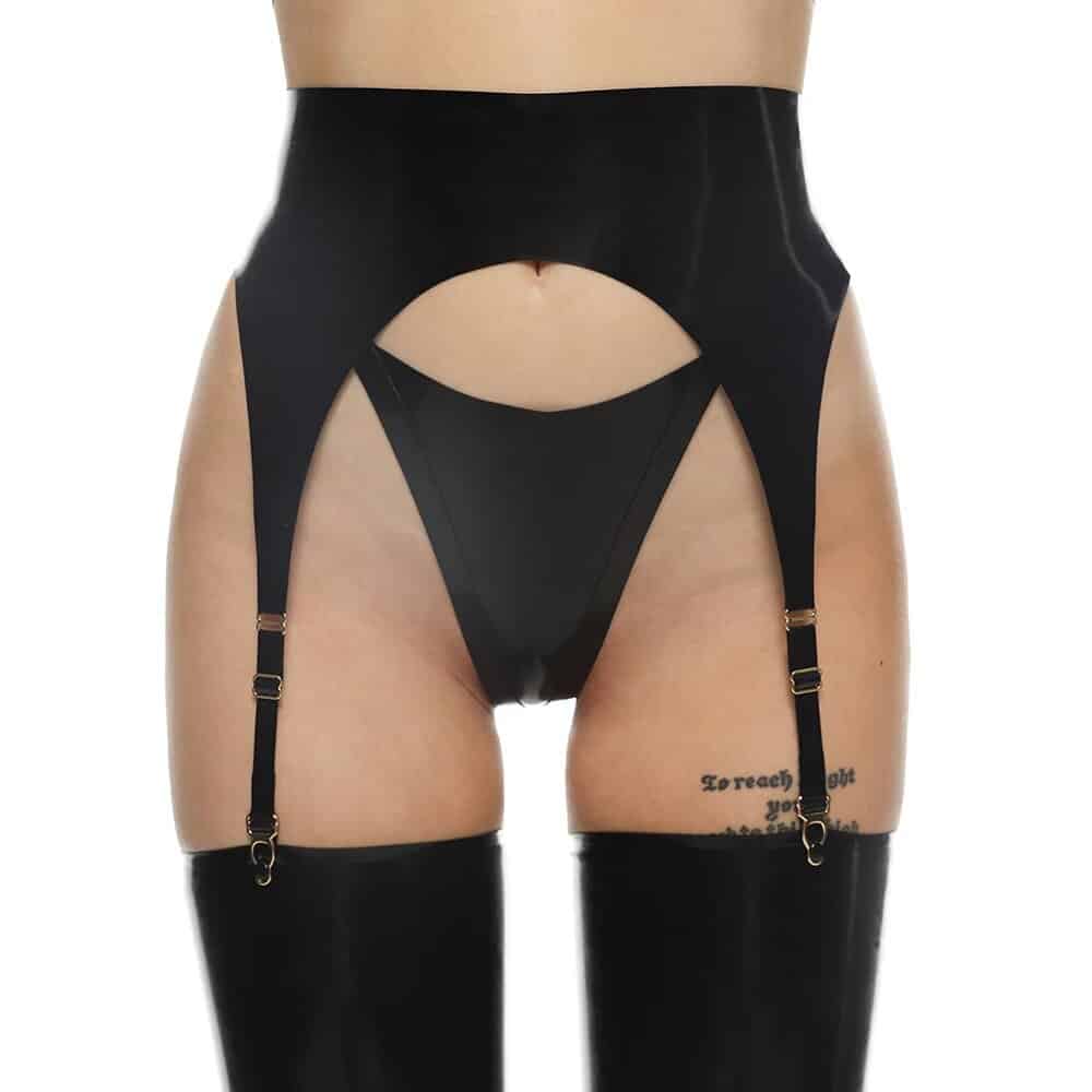 Femme Portant un Porte-jarretelles Noir en Latex naturel