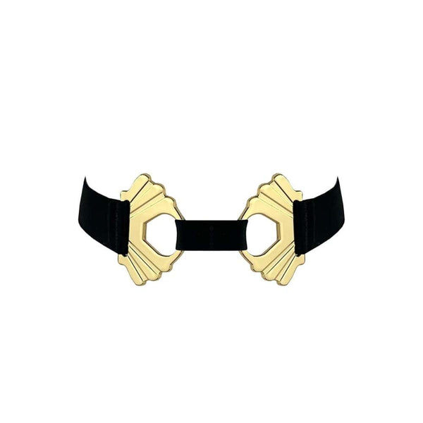 Version minimaliste du collier iconique de la collection, le Melusina Strap Collar joue la carte de la sobriété graphique.