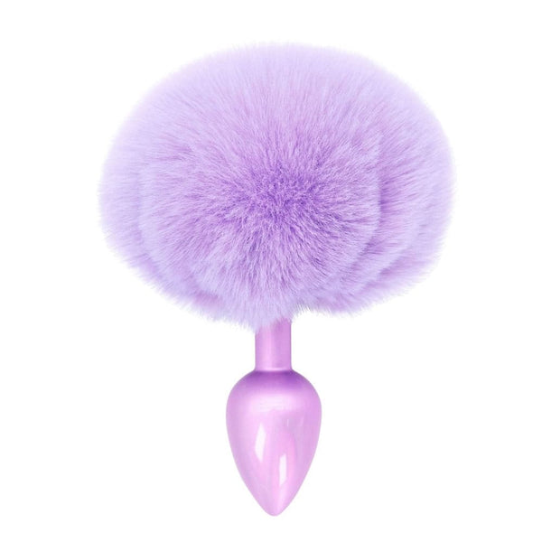 Plug anal Bunnytail mauve avec queue en fausse fourrure douce, design raffiné et confortable.