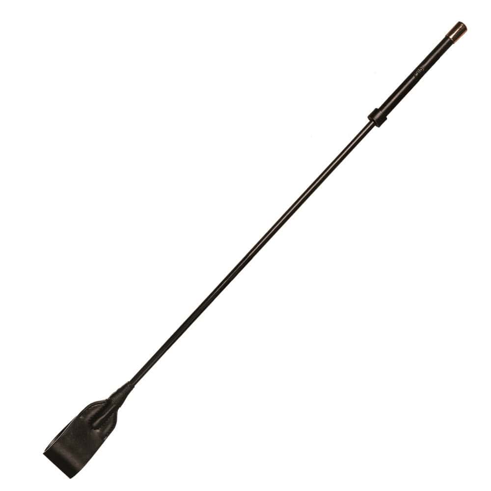 Cravache BDSM en cuir noir avec tige fine et extrémité souple, accessoire élégant et minimaliste photographié sur fond clair.