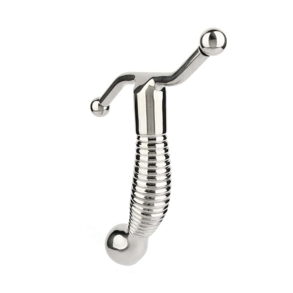 Stimulateur G-Spot STALLION en acier inoxydable poli, au design ergonomique et structuré, présenté par Brigade Mondaine Paris.