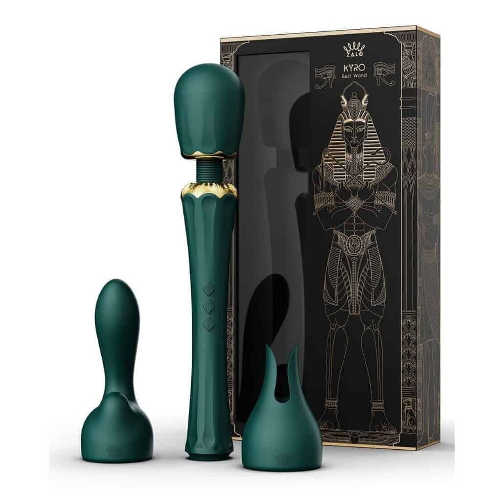 Wand Kyro Eden en silicone vert profond avec finitions dorées, présentée par Brigade Mondaine Paris, accessoire de stimulation au design élégant et contemporain.