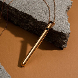 CRAVE - Halskette mit Vesper 2 Vibrator, 24 Karat Gold