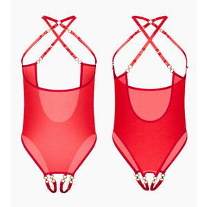 Body ouvert en dentelle rouge avec dos nu et détails de lanières.
