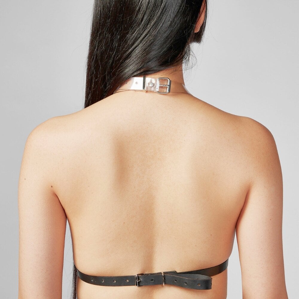 Soutien-gorge noir design flamme avec structure graphique et style audacieux