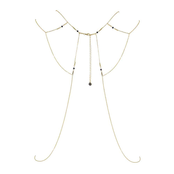 Bijoux de buste Infinity collection Deviants Spirits de la marque Fungi Elica D’Oro. Infinity est un jiboux recouvrant les épaules de chainettes et perles en onyx noir ainsi qu’un sautoir reliant les chaines principales aux creux des seins. Quelques perles se glissent également au creux des reins et des hanches.