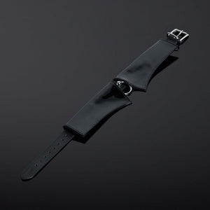 Photo Packshot Collier Bondage Cuir Vernis Noir
