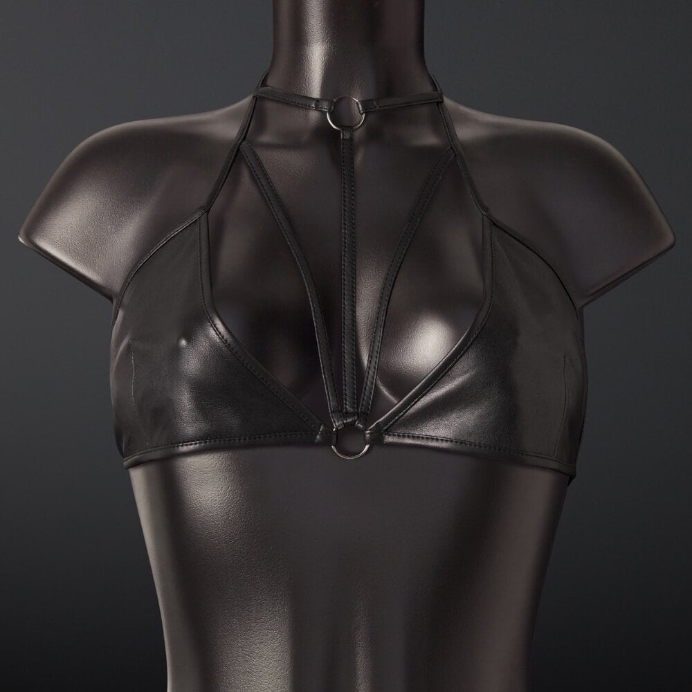Top Soutien-Gorge Cuir de mouton noir souple découpe triangulaire avec bretelles graphiques anneaux métalliques centraux fermeture par nouage au dos
