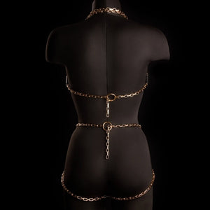 Culotte ouverte ARIA IINFYNII en cuir noir avec chaînes dorées et symbole infini, pièce graphique et structurée, sélection Brigade Mondaine Paris
