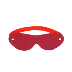 Bandeau Crimson Desire de la marque Liebe Seele, en cuir rouge avec sangle élastique assortie, présenté à plat sur fond clair dans l’univers Brigade Mondaine Paris.
