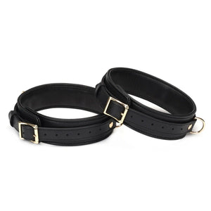 Packshot de Menottes pour Cuisses en Cuir Noir