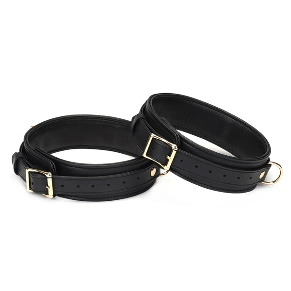 Packshot de Menottes pour Cuisses en Cuir Noir