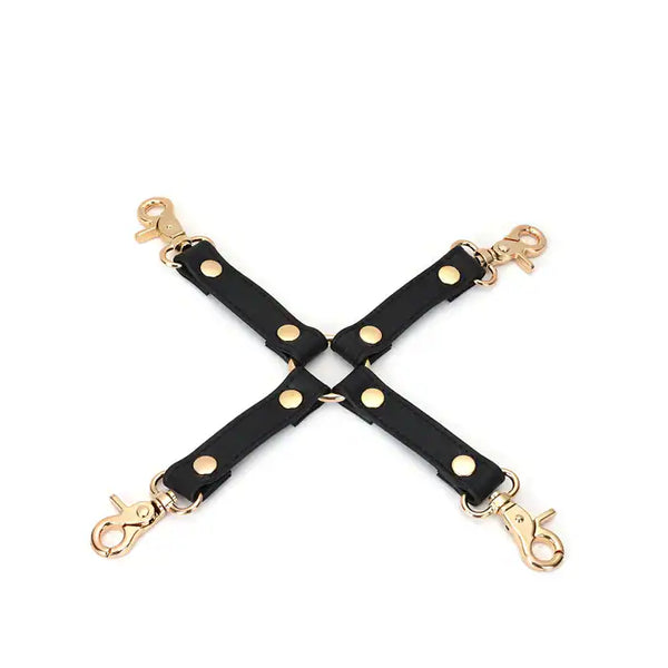 Hogtie en Cuir de Vache Noir avec attaches pour fixation croisée détails métal doré