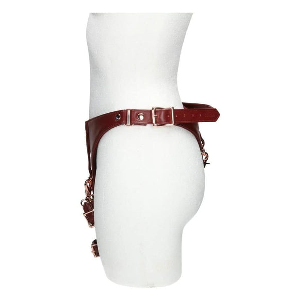 Photo sur Mannequin du Côté d'une Ceinture Harnais en Cuir couleur Rouge
