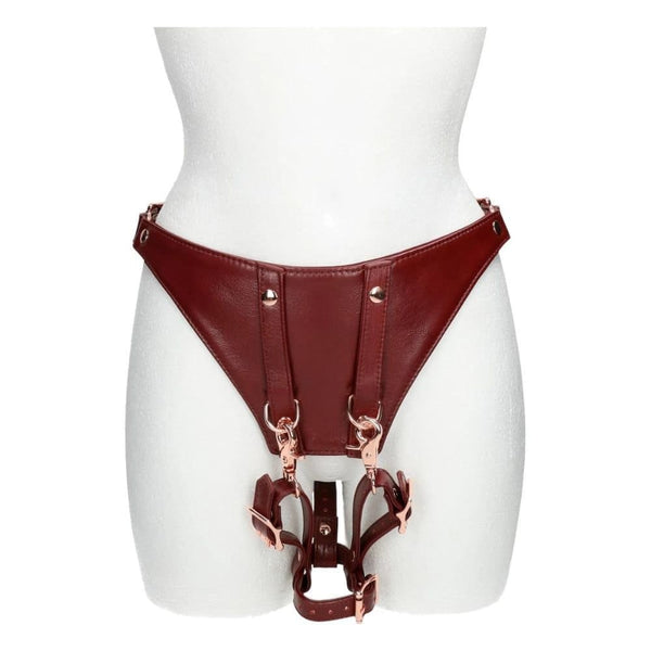 Photo sur Mannequin du Devant d'une Ceinture Harnais en Cuir couleur Rouge