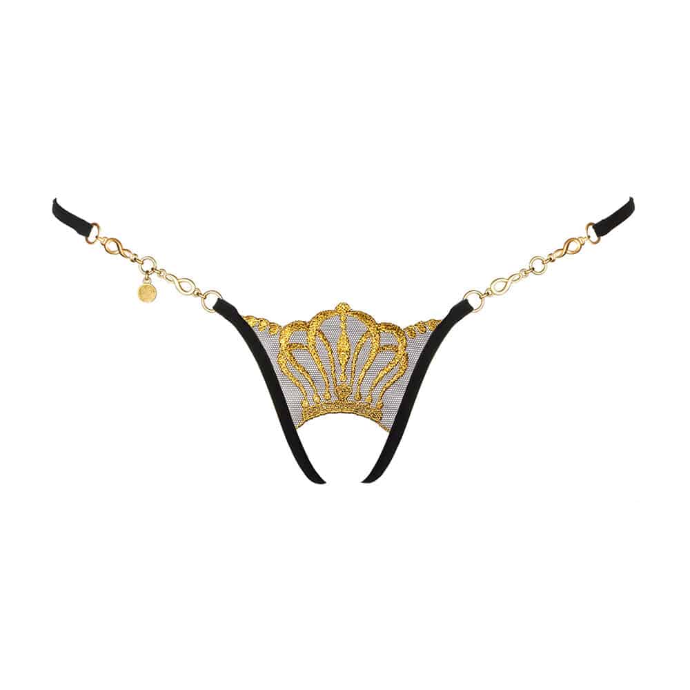 String Ouvert Queen Of Love de LUCKY CHEEKS en broderie Suisse, résille et strass Swarovski, chaîne en zamac, fabrication artisanale en Allemagne.