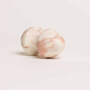 Plug petit à un embout en pique de couleur rose et blanche de adules brydges chez brigade mondaine.