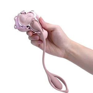 Vibromasseur UPKO au design minimaliste et à la finition soignée, présenté en vue rapprochée.