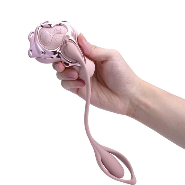 Vibromasseur UPKO au design minimaliste et à la finition soignée, présenté en vue rapprochée.