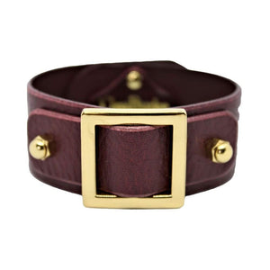 Packshot sur fond blanc du bracelet square slide stacking.