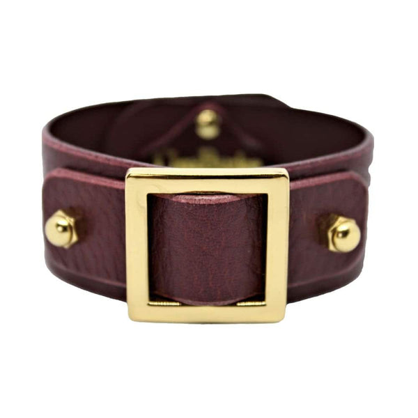 Packshot sur fond blanc du bracelet square slide stacking.