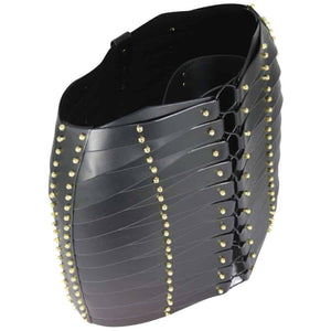 Packshot sur fond blanc de la jupe laced strapped de Una Burke en cuir noir.
