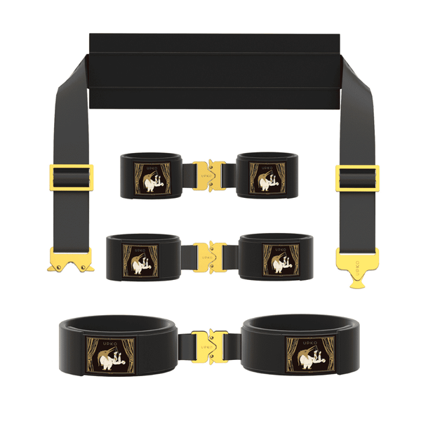 Les menottes, chevilles et cuisses peuvent s’interconnecter de multiples façons. Associez-les à la sangle de liaison au cou pour intensifier la contrainte et explorer des configurations inédites. Grâce au double verrouillage sécurisé, chaque position reste stable et contrôlée, garantissant une expérience fluide et sans interruption.