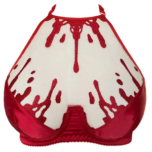 Mannequin portant le soutien-gorge Crimson rouge VIDE NOIR chez Brigade Mondaine Paris, tulle transparent brodé de motifs rouges, encolure haute et coupe structurée, photographié en studio.