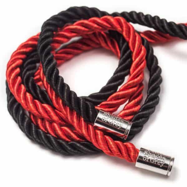 Details of a Packshot of a Red and Black Shibari Rope Duo