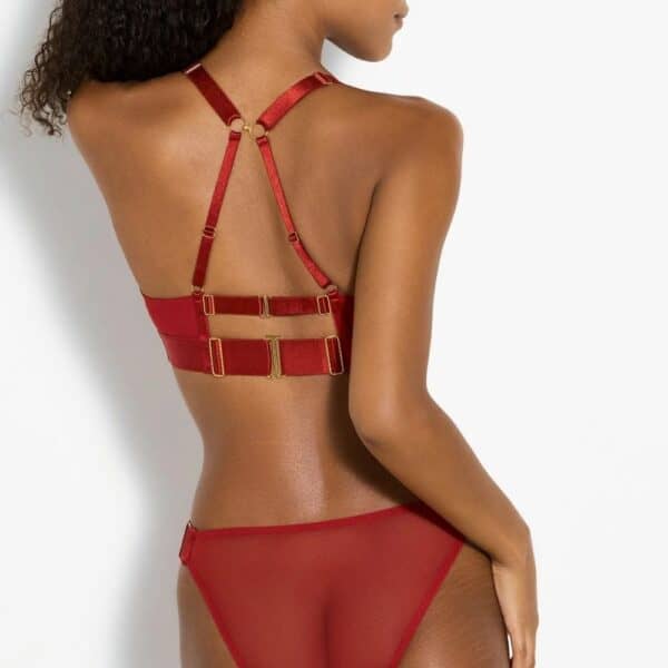 Soutien-Gorge Rouge Brulé et String Soie Rouge avec Détails Dorés